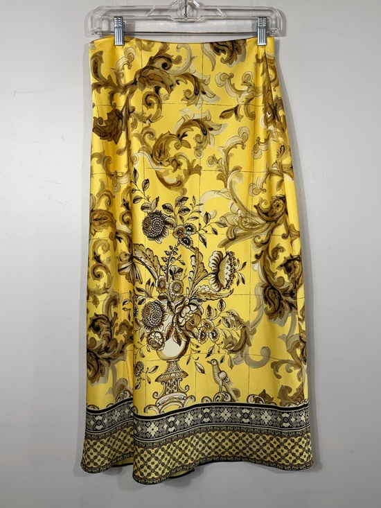 Alice + Olivia Dresses & Skirts - Alice + Olivia Yellow Baroque Floral Print A-Line Midi Skirt Size 6